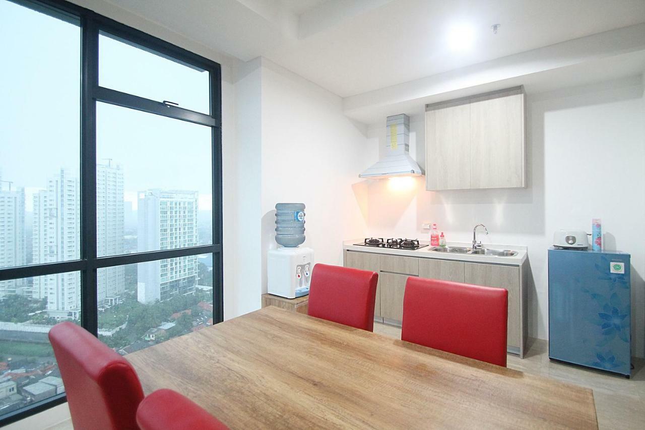 Apartemen Veranda Residence At Puri Kembangan By Aparian Jakarta Exteriör bild